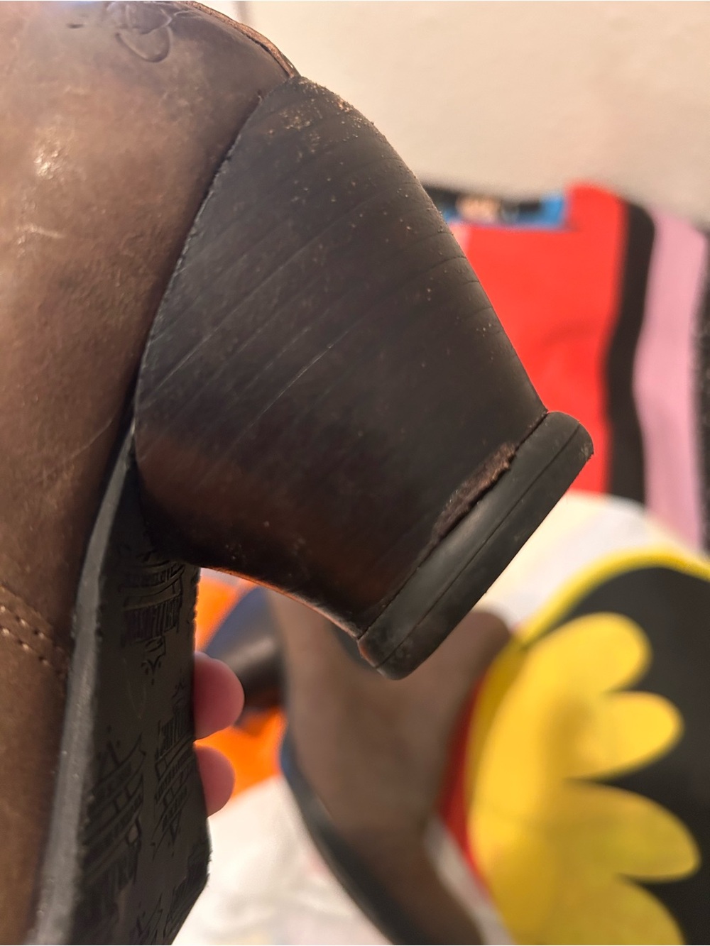 John Fluevog Odlum Brogue Brown Leather Chelsea Ankle Boots - Picture 7 of 9